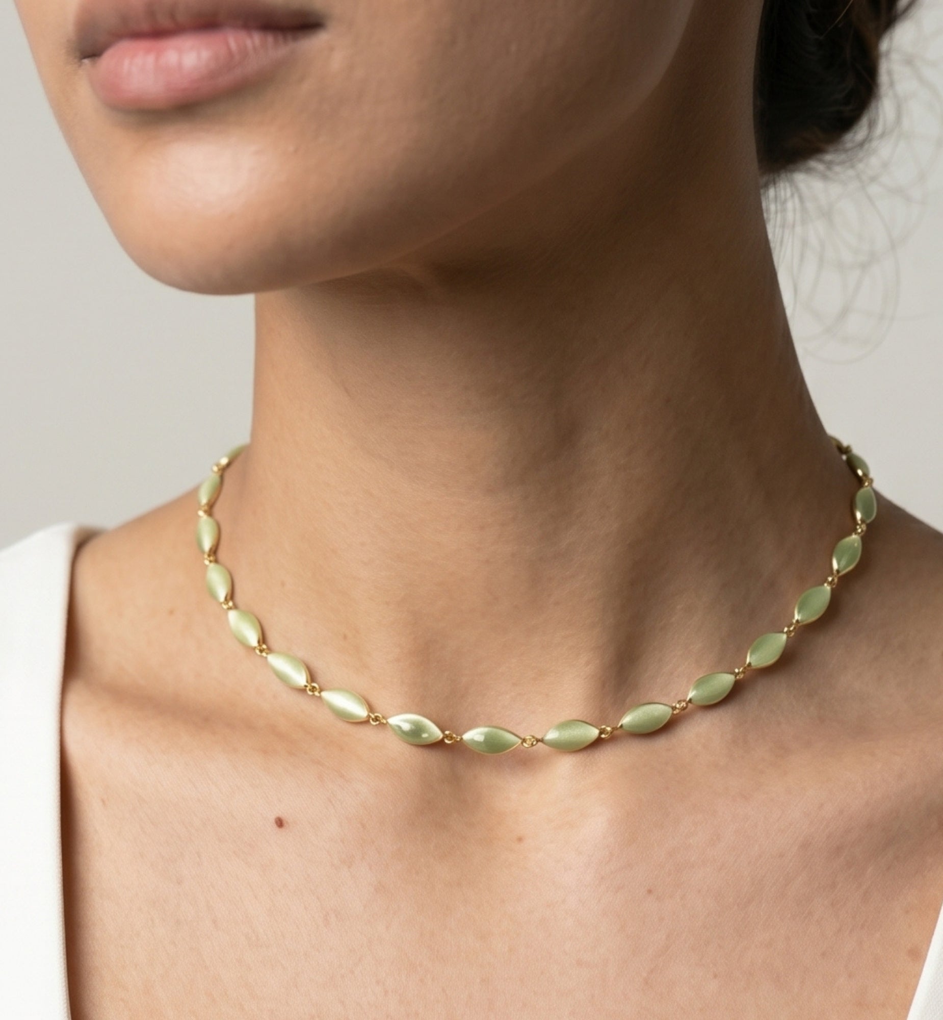 Nekomeishi Green Cats Eye Necklace