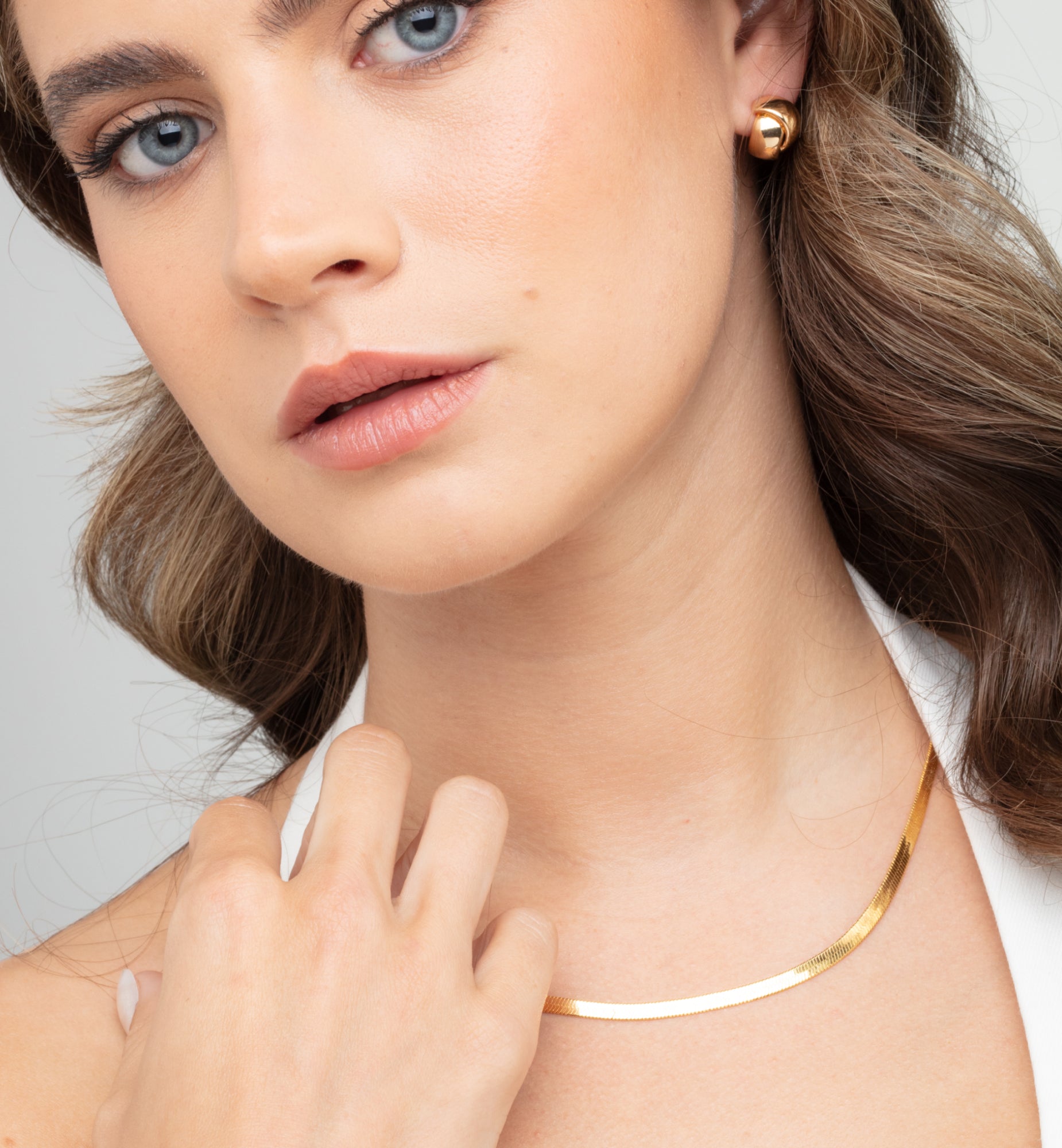 Kin Gold Knot Earrings 18K Gold Plated  18K Gold Plated by Uchi & Soto Jewellery