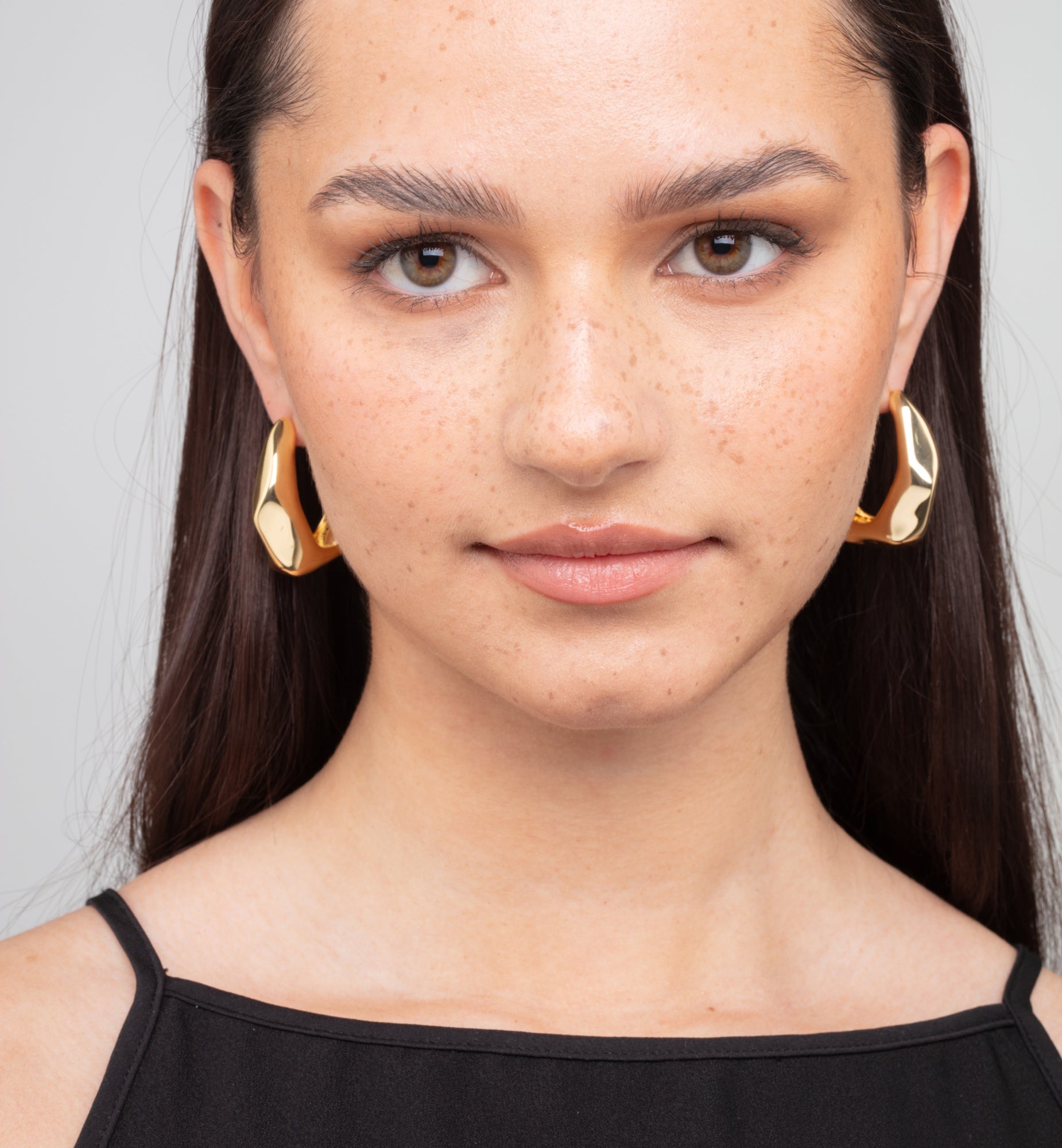Nami Gold Hammered Earrings