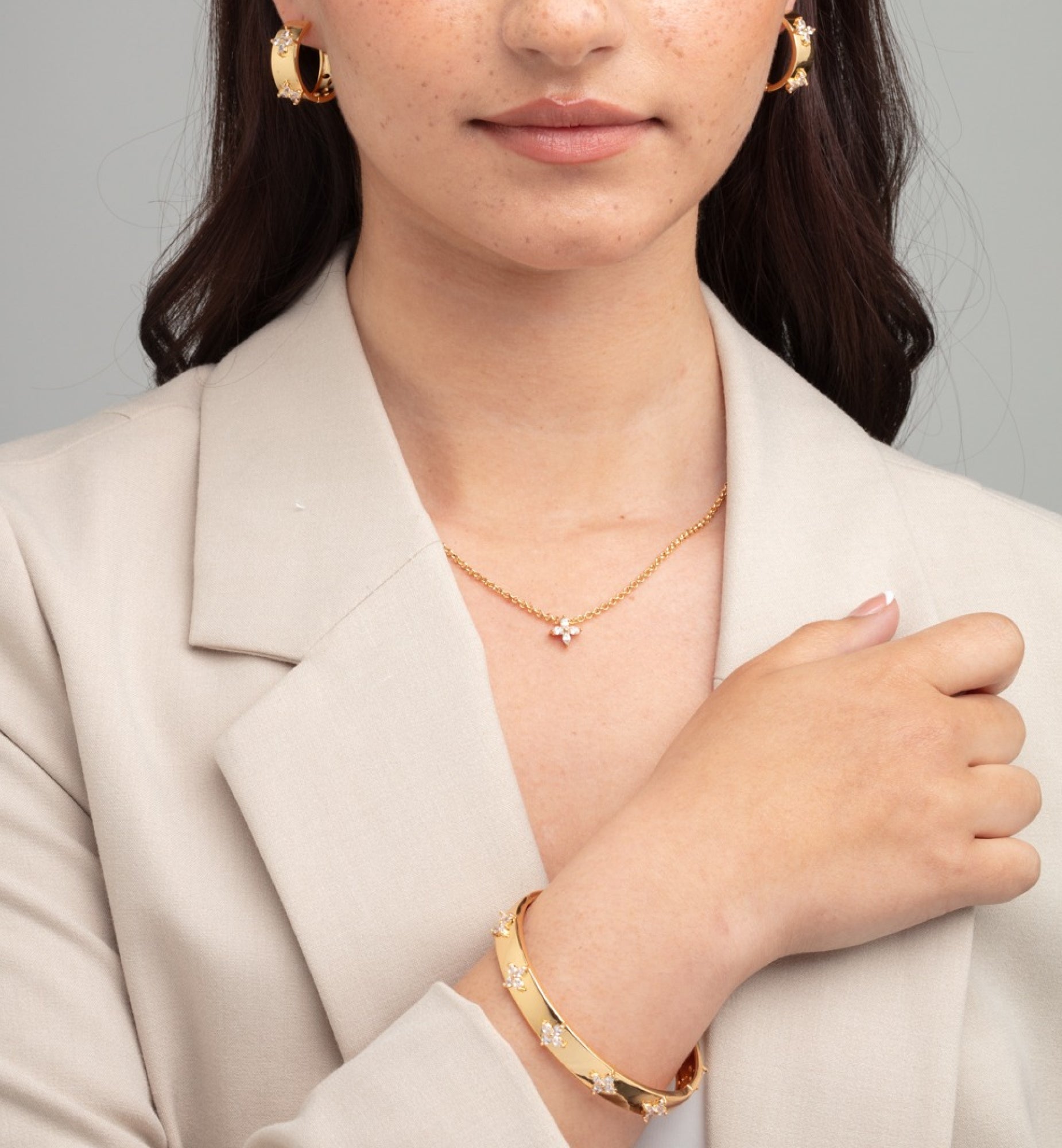 Kinmokusei Gold Floral Pendant Necklace