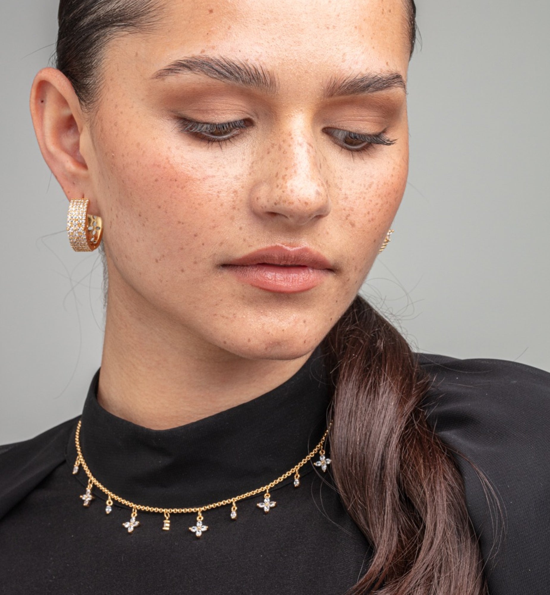 Kinmokusei Gold Floral Pavé Hoops