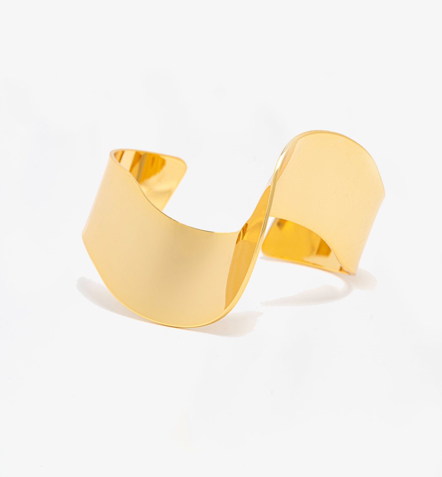 Nami Gold Wave Bangle 18K Gold Plated by Uchi & Soto Jewellery