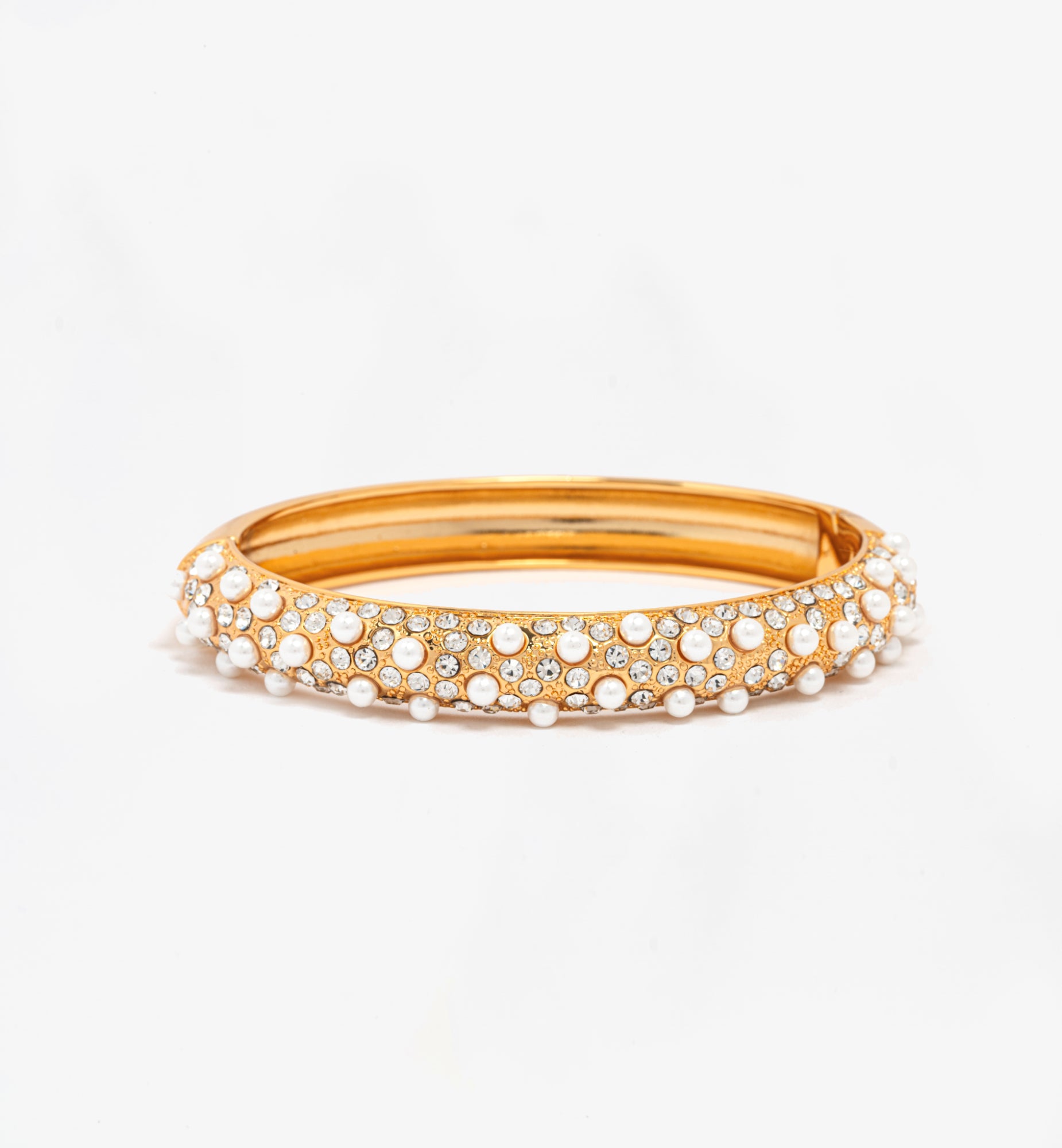 Shinju Gold Pearl Bangle
