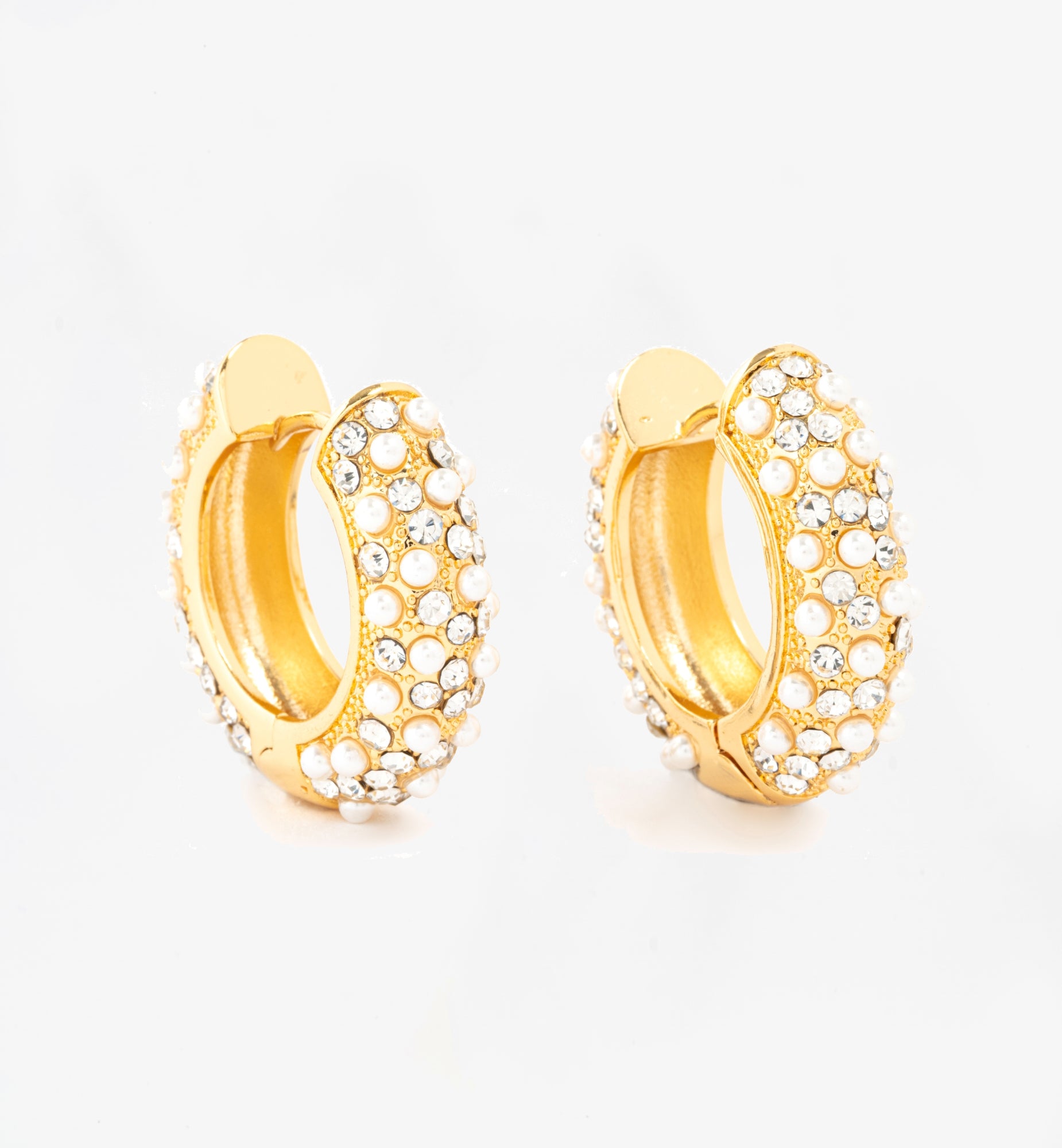 Shinju Gold Pearl Earrings