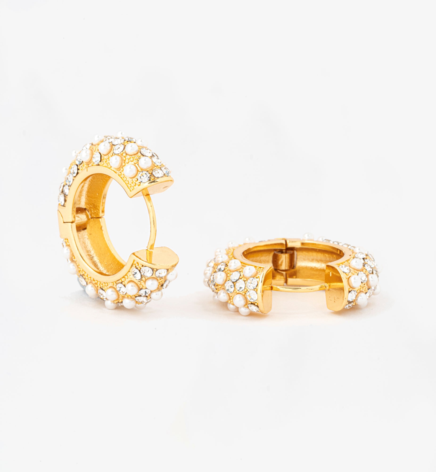 Shinju Gold Pearl Earrings