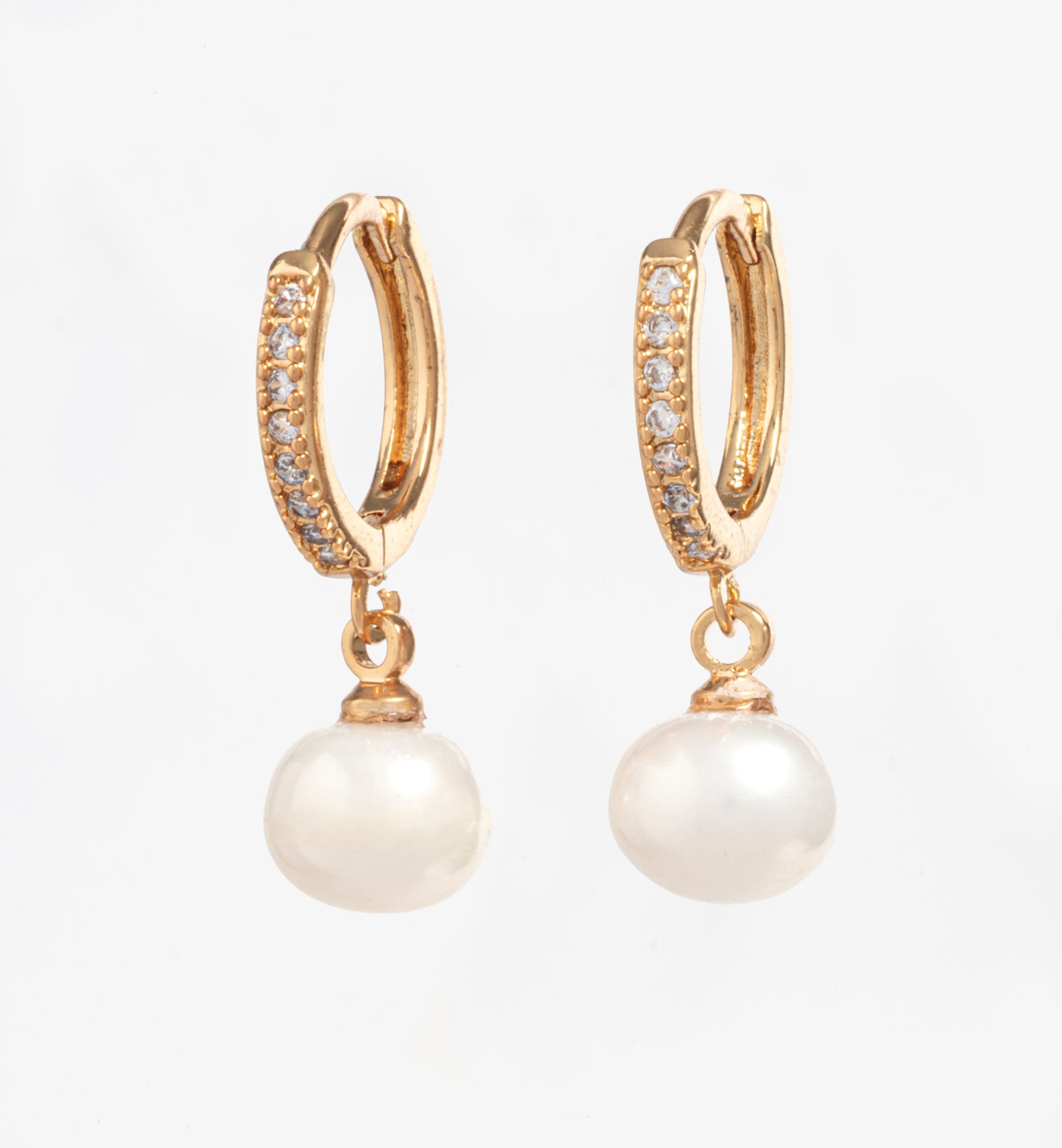 Shinju Gold Pearl Hoops