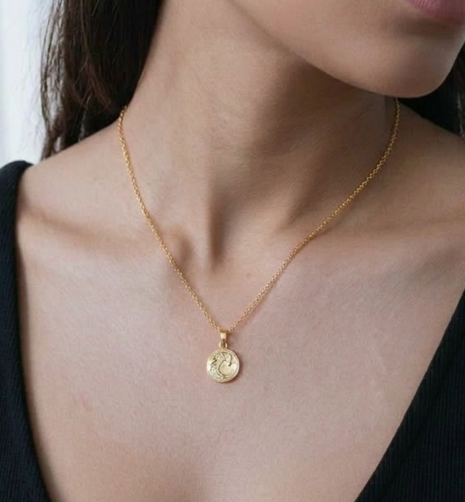 Nami Gold Wave Pendant