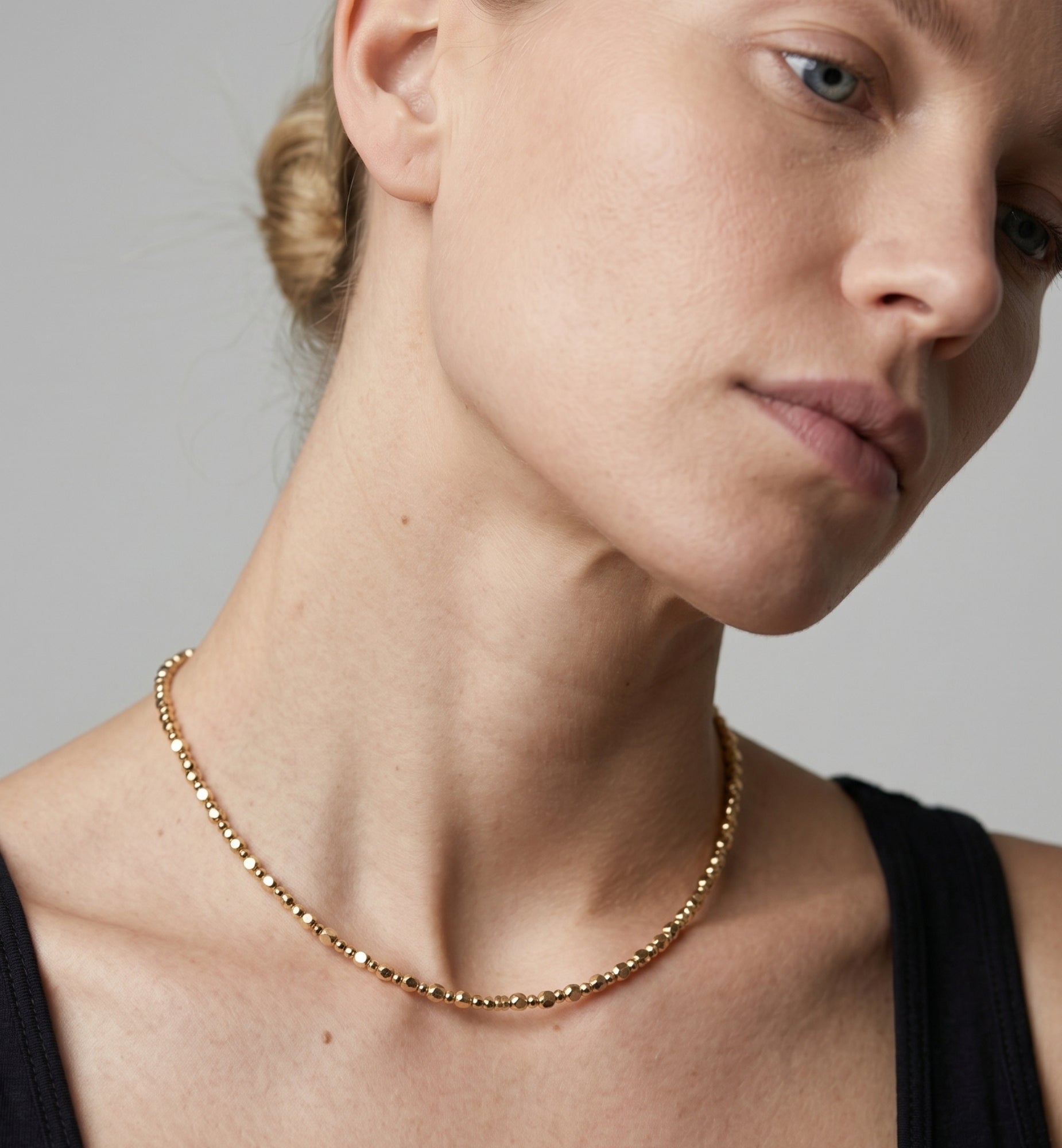 Shikaku Gold Small Bead Necklace