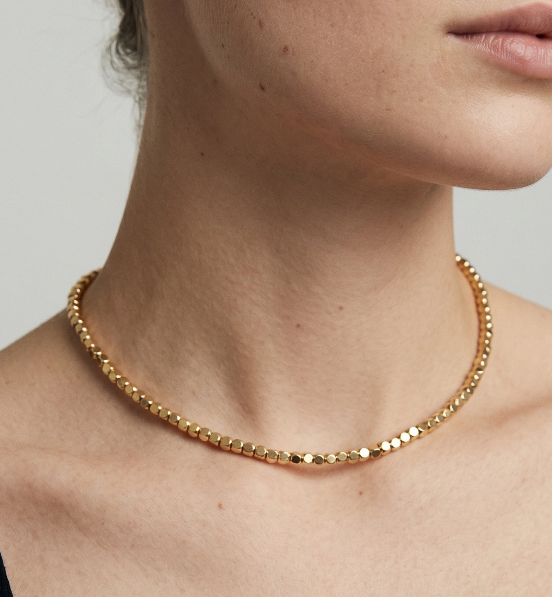 Shikaku Gold Medium Bead Necklace