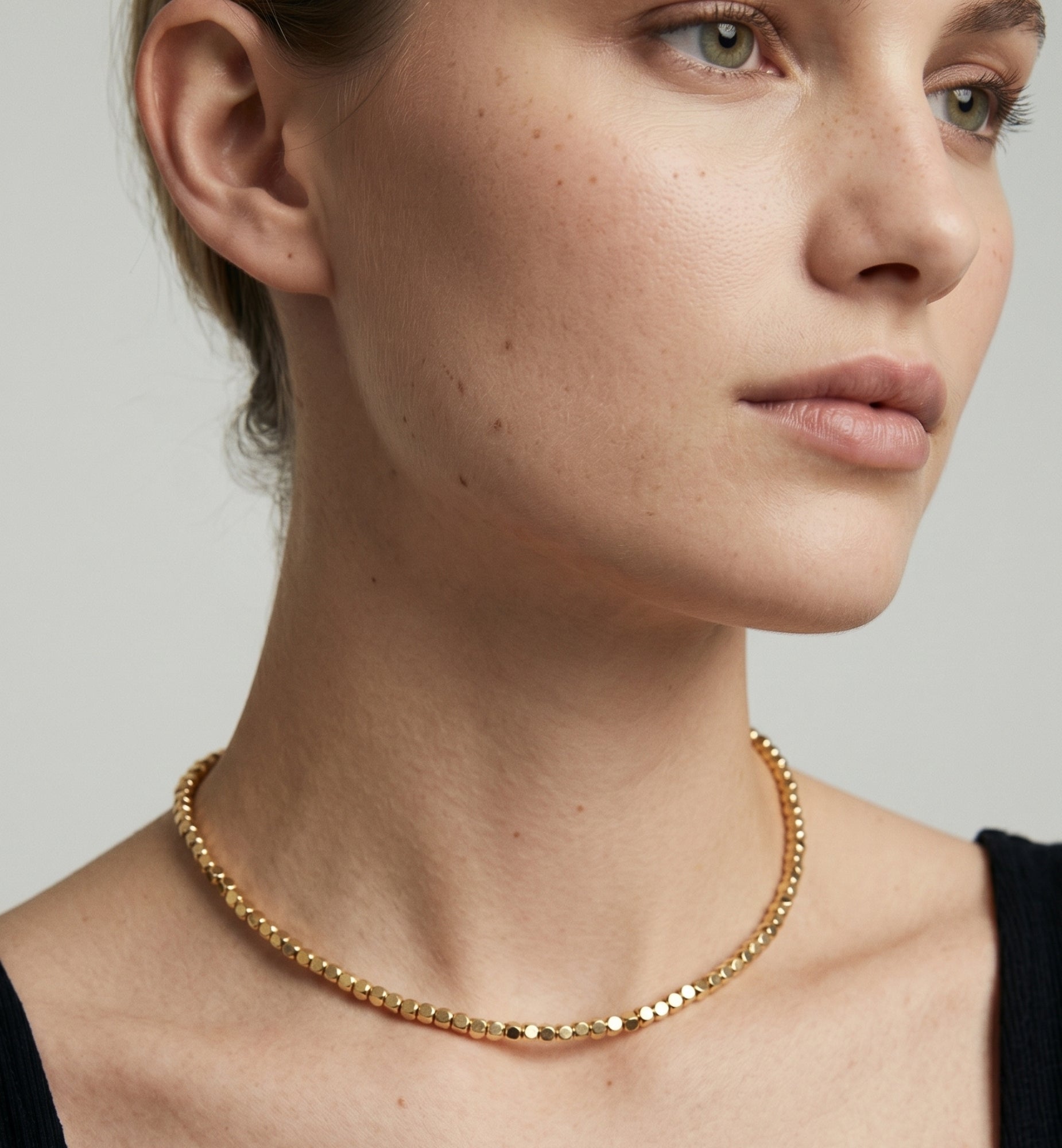 Shikaku Gold Medium Bead Necklace