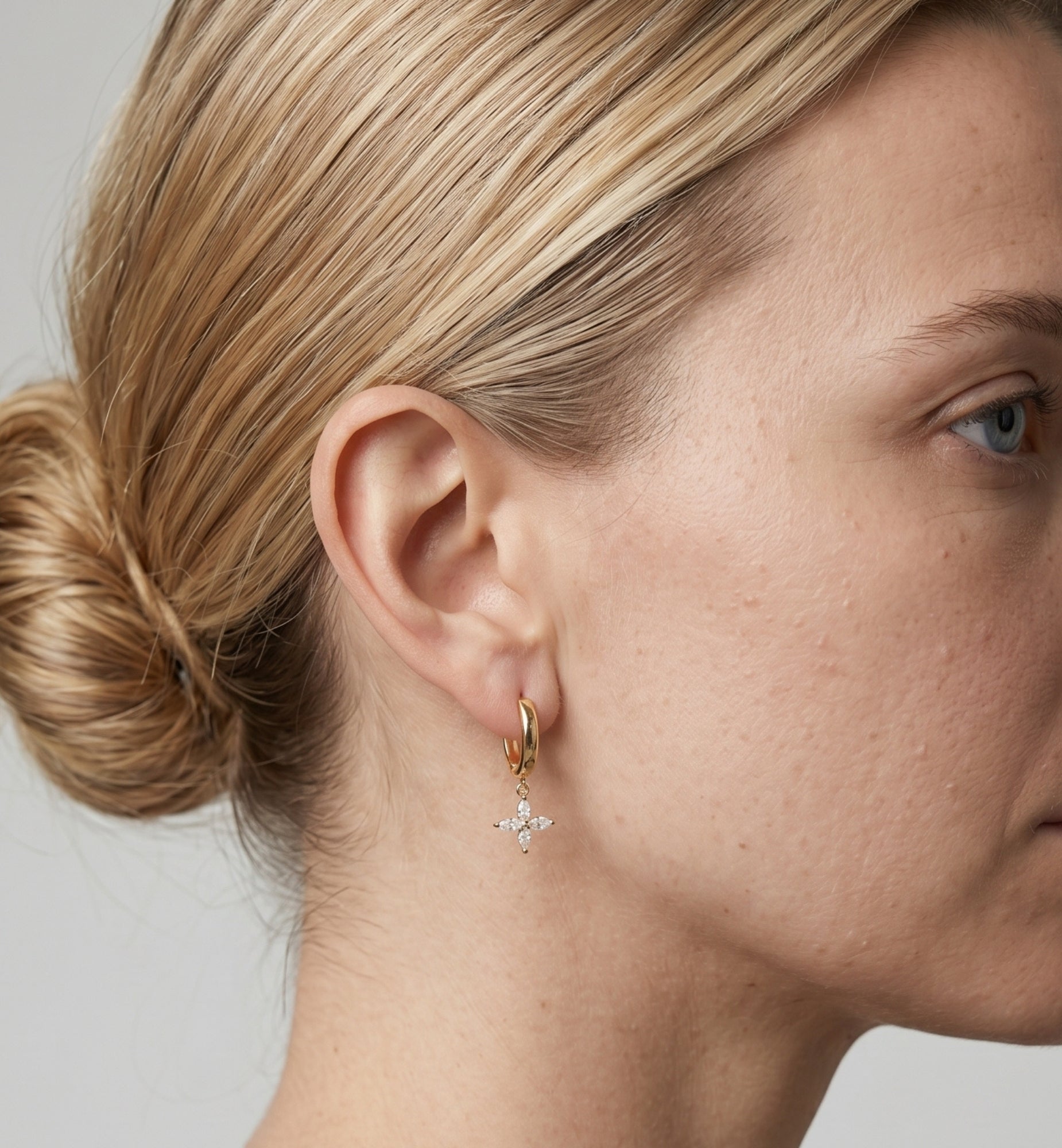Kinmokusei Gold Flower Drop Huggie Hoop Earrings