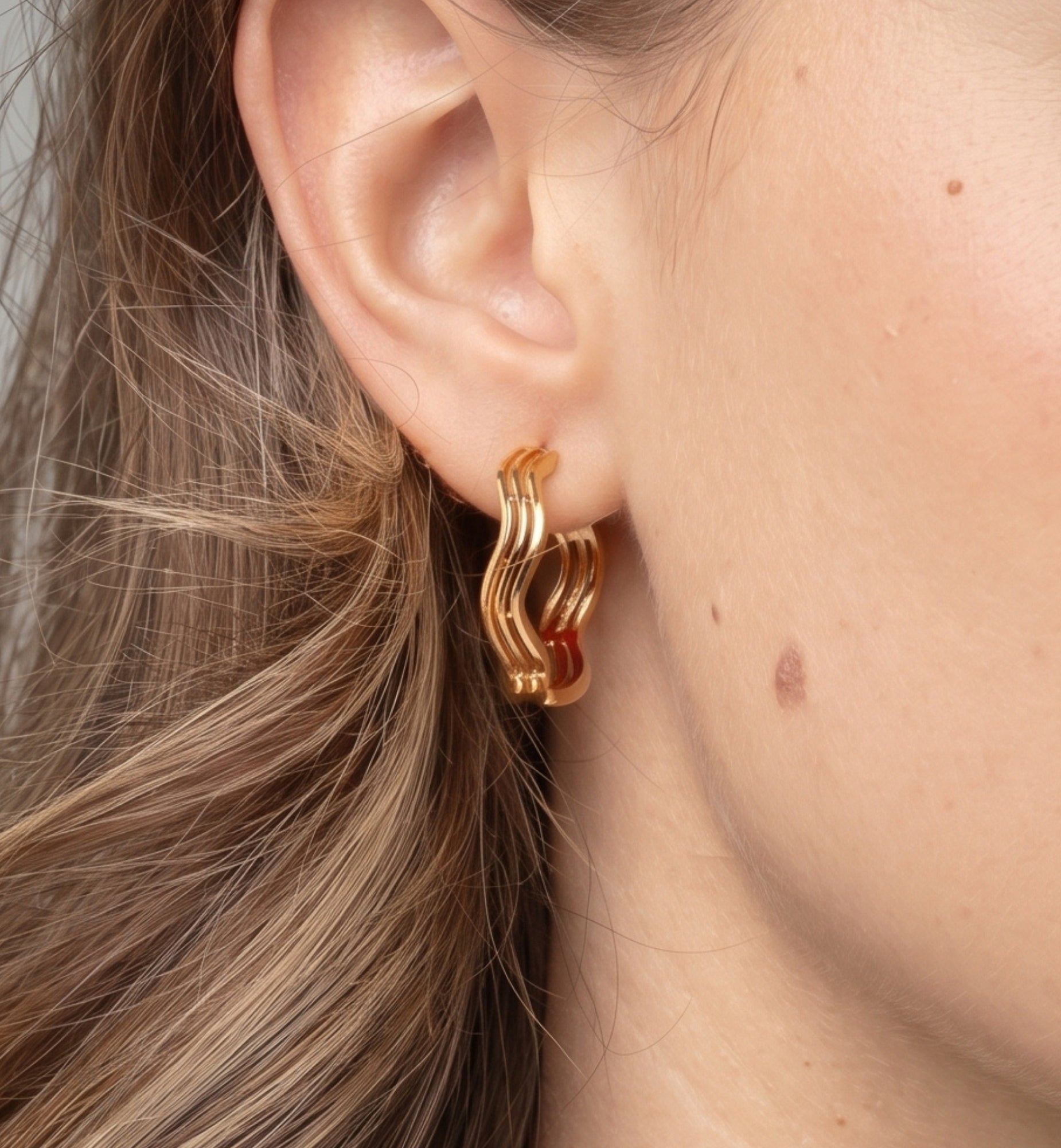 Nami Gold Wave Earrings