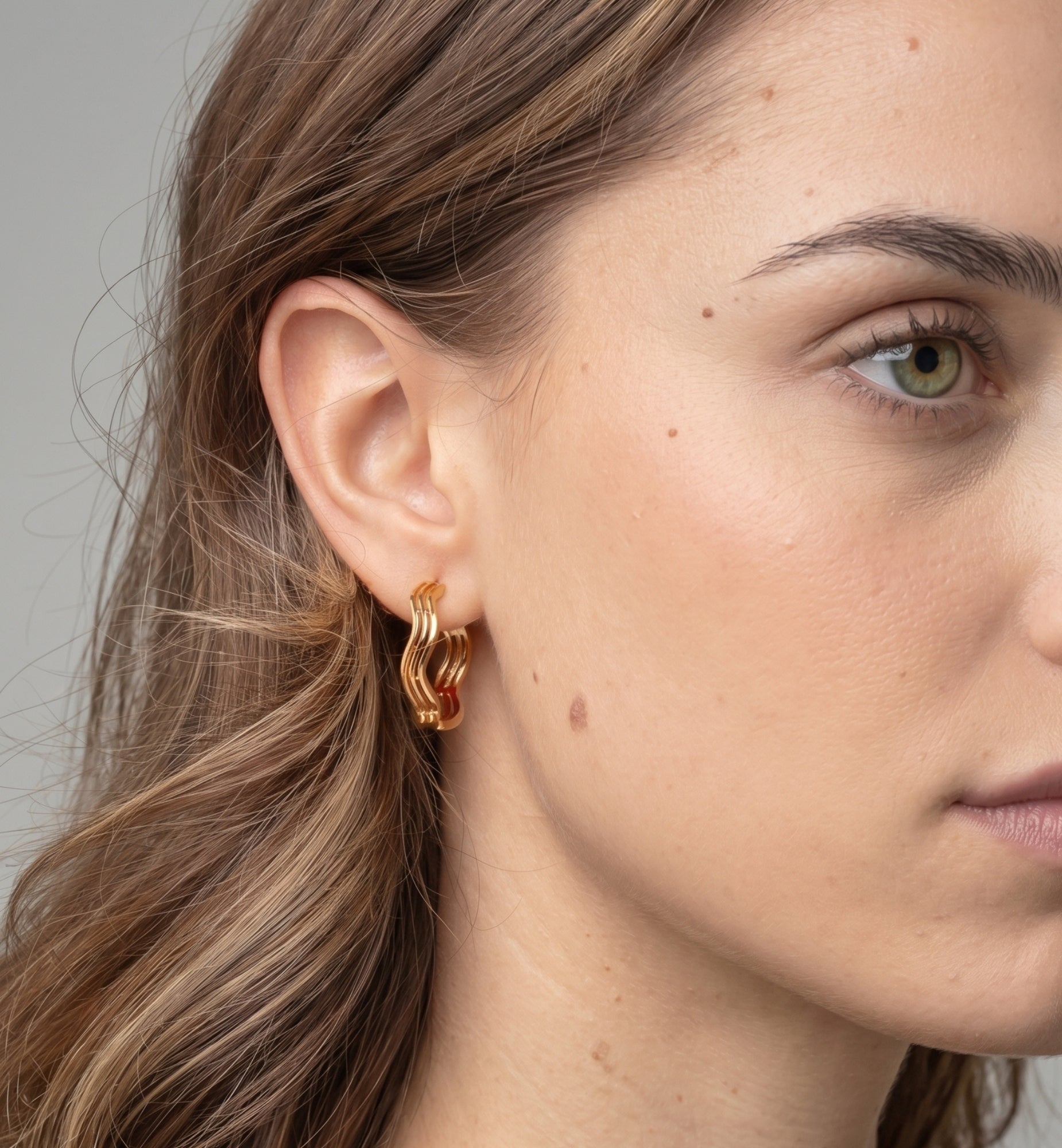 Nami Gold Wave Earrings