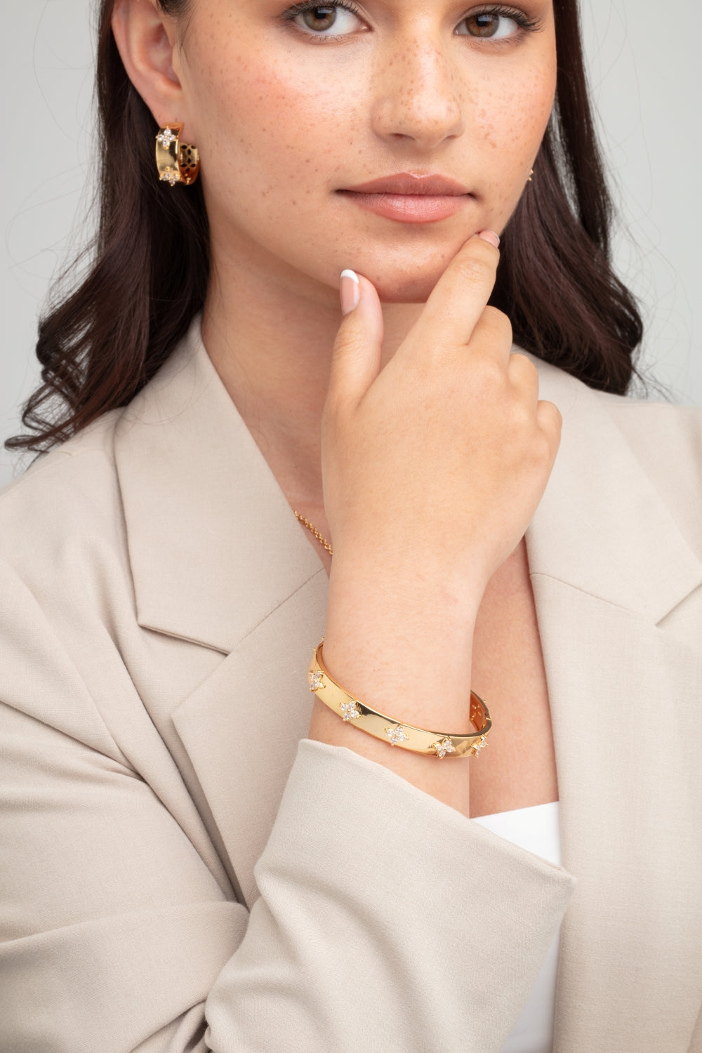 Kinmokusei Gold Floral Hoops