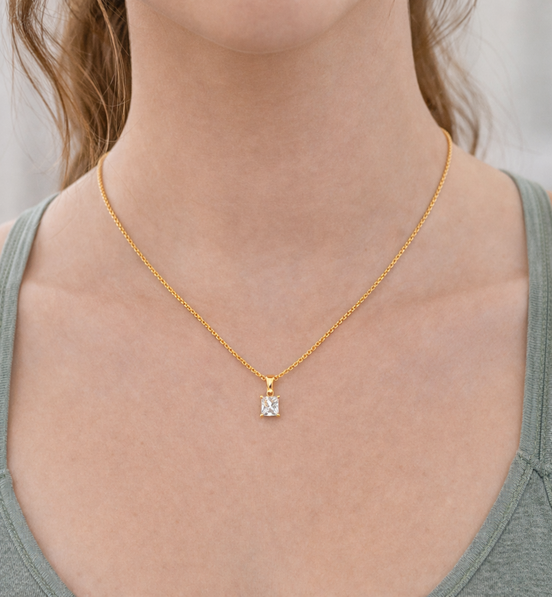 Shikaku Gold Stone Pendant Necklace