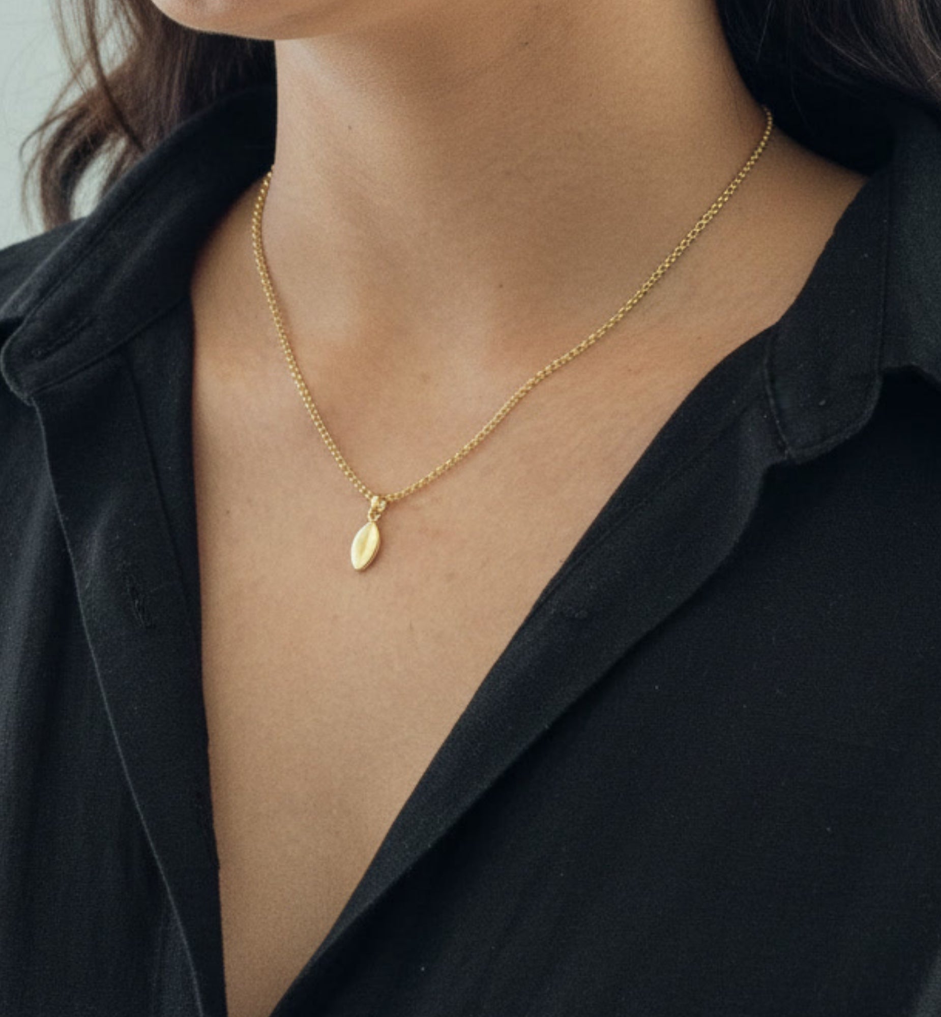 Nekomeishi Cream Cats Eye Pendant