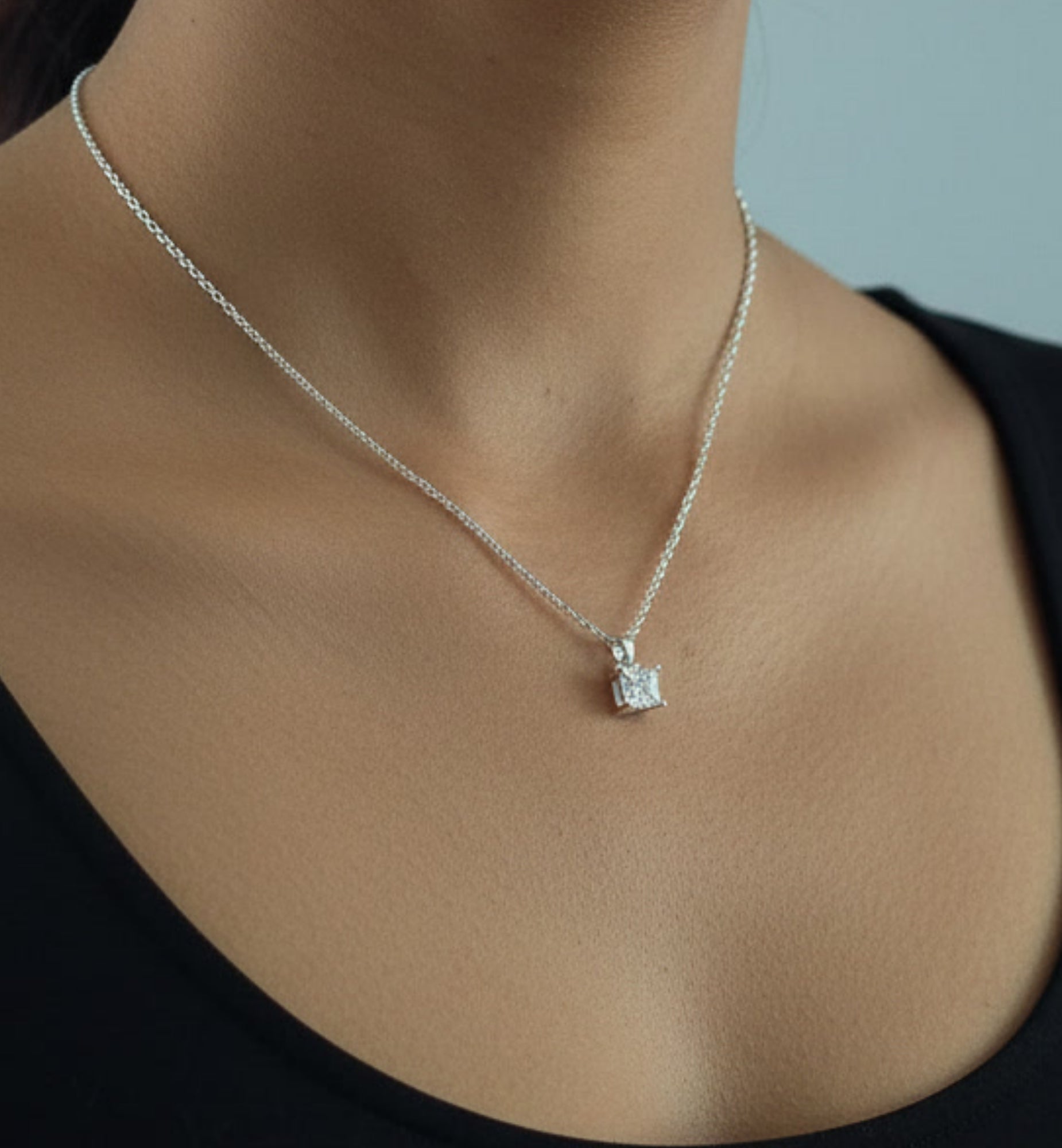 Shikaku Silver Stone Pendant Necklace