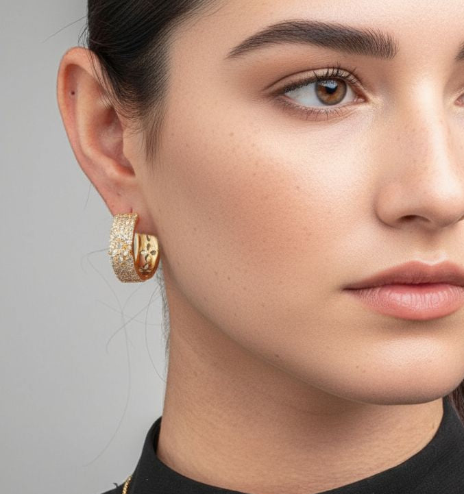 Kinmokusei Gold Floral Pave Hoops